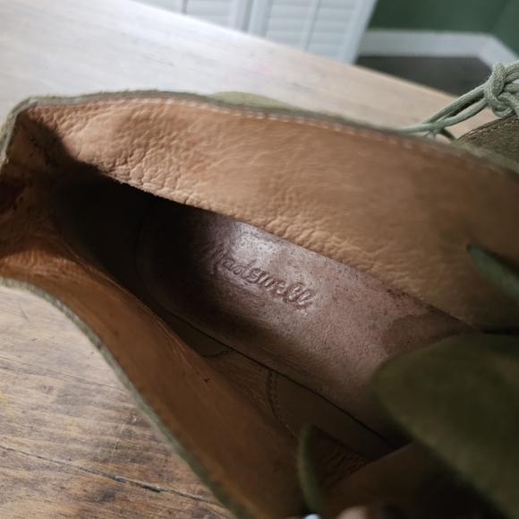 Madewell Wren Suede Boots Golden Spinach - Picture 9 of 12